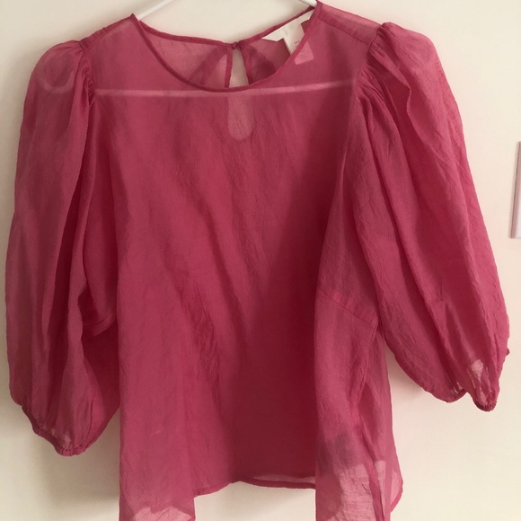 H&M Top - Picture 2 of 2